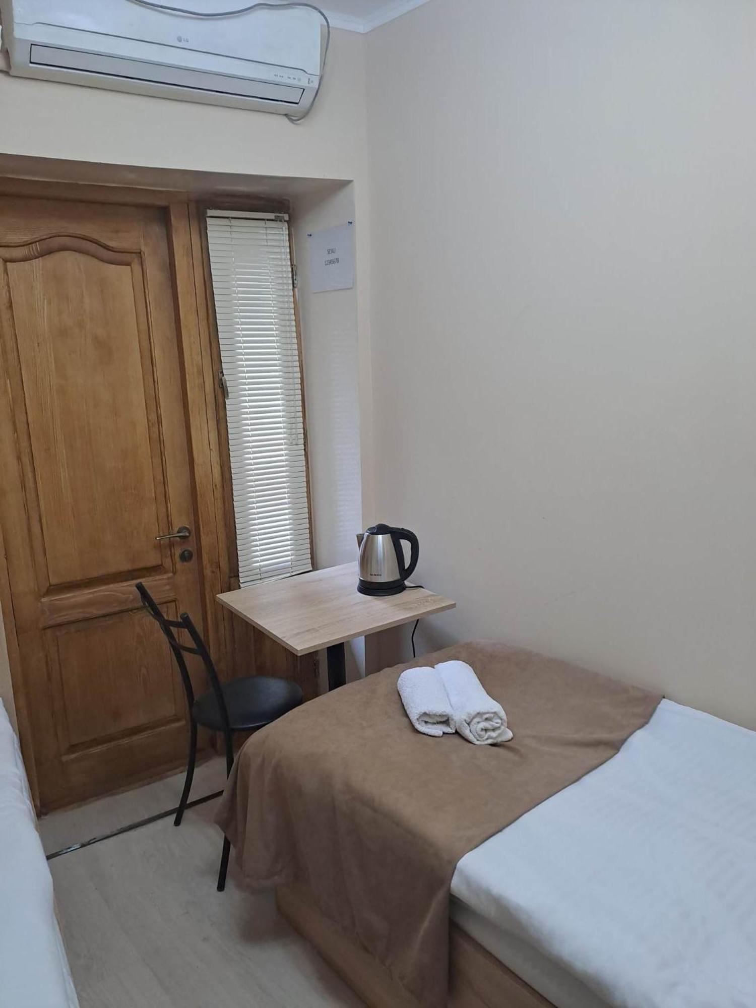 Apartment On Xancteli Tiflis Exterior foto